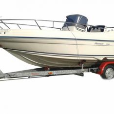 Лодка Ranieri Millennum 19.20 с Mercruiser 225